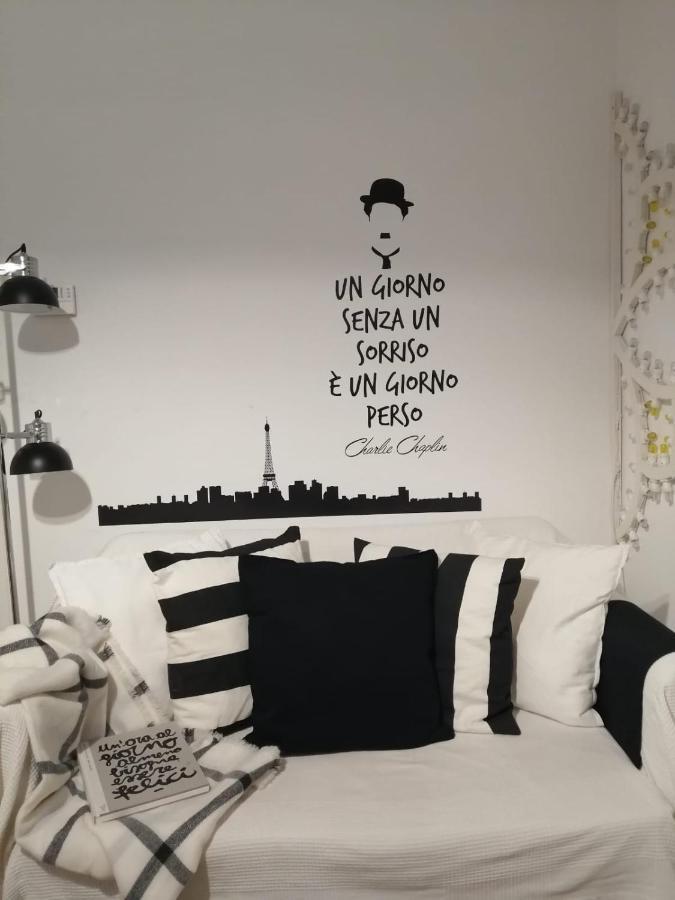 La Luminaria Apartment บารี ภายนอก รูปภาพ